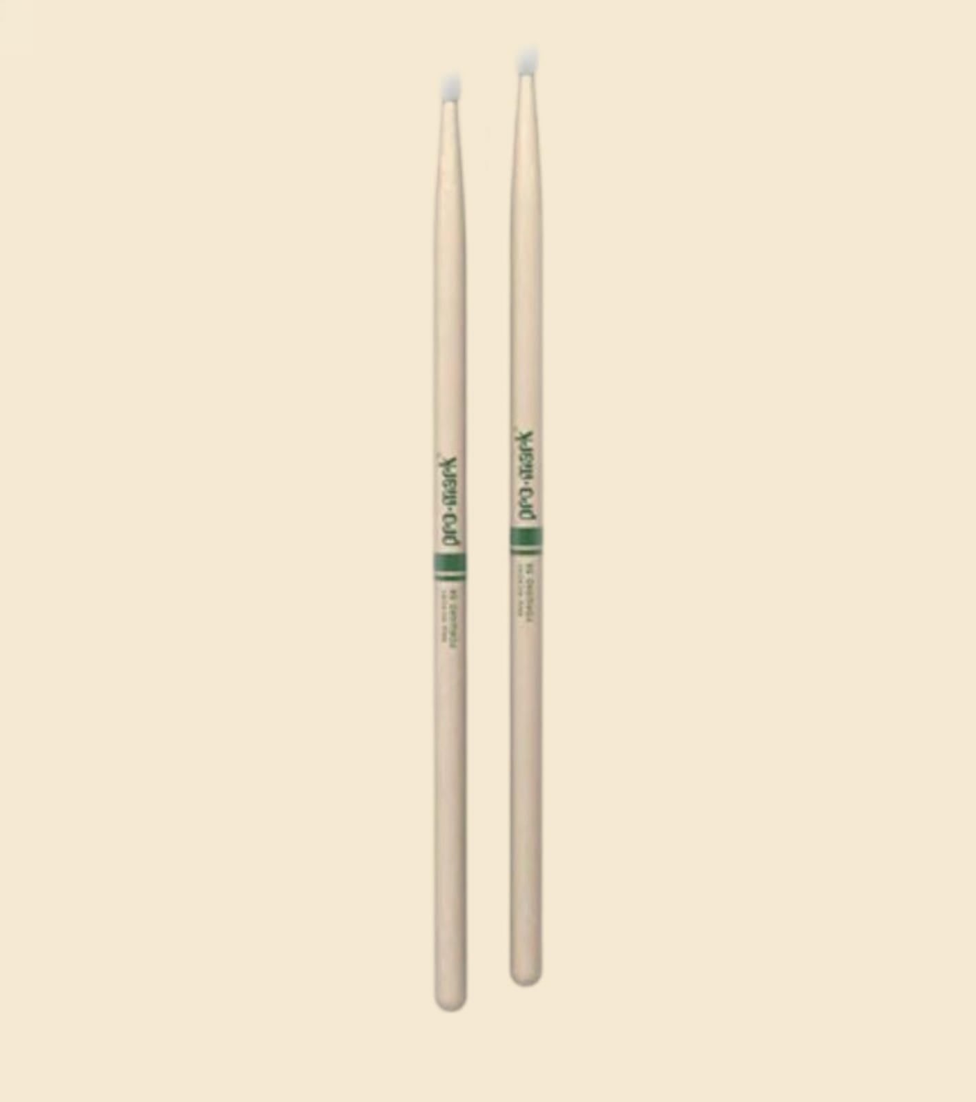 Baquetas Promark 5B con punta de Nylon TXR5BN