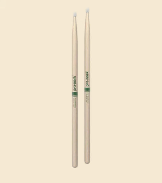 Baquetas Promark 5B con punta de Nylon TXR5BN
